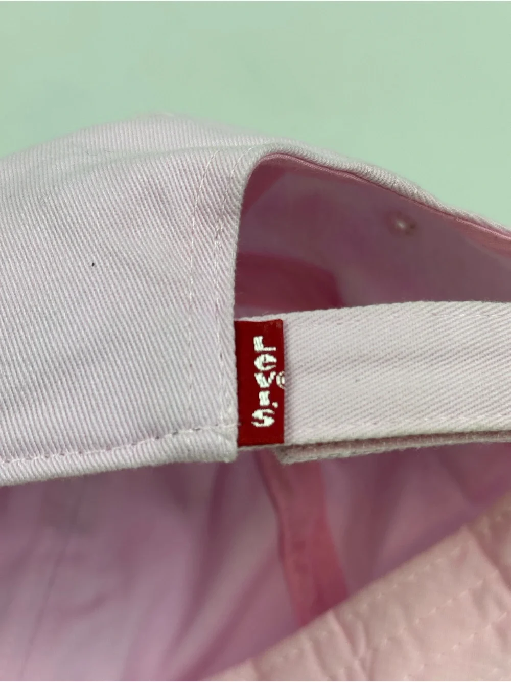 Levis levi youth